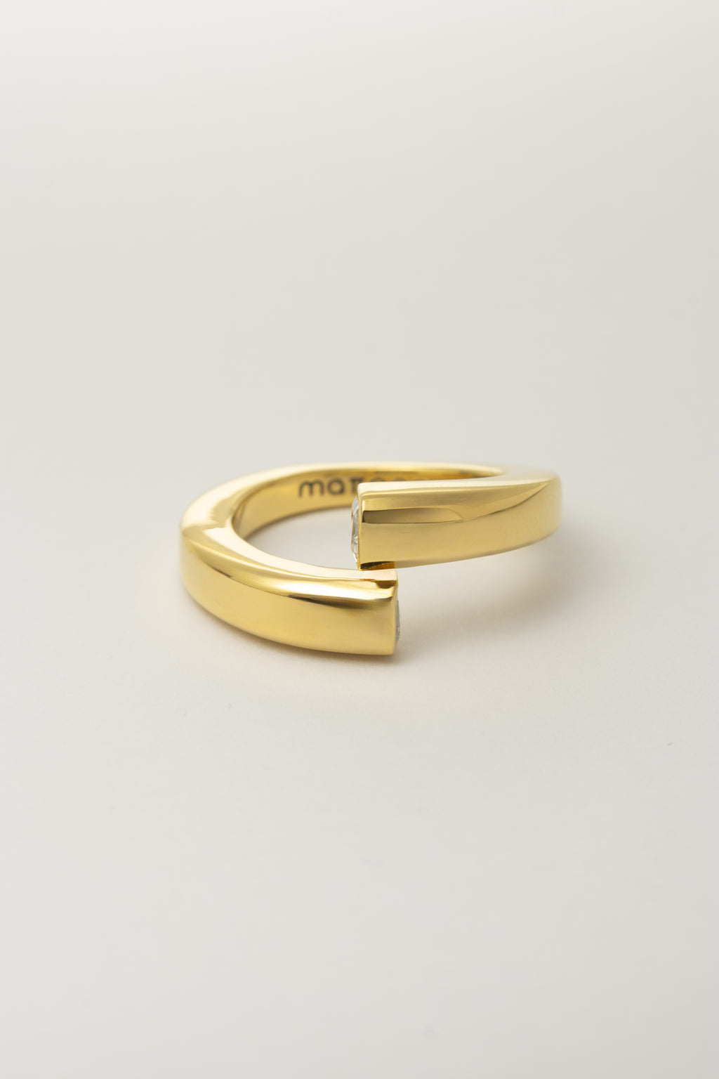Square Hug Ring